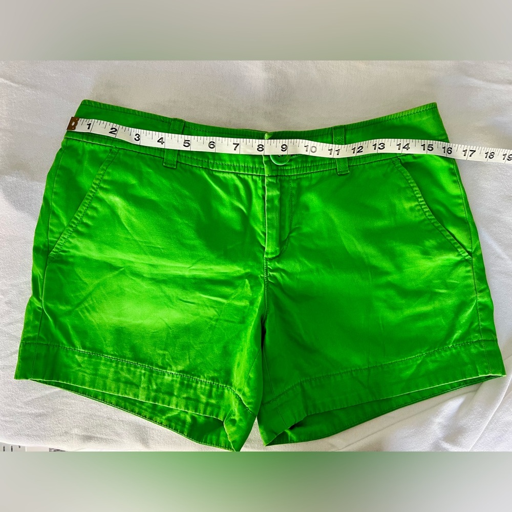 LILLY PULITZER ‘Callahan’ Bright Green Shorts -SIZE 4